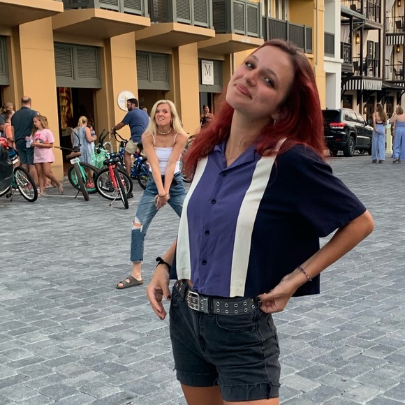 Meet your Posher, Lucy - Picture 1 of 1